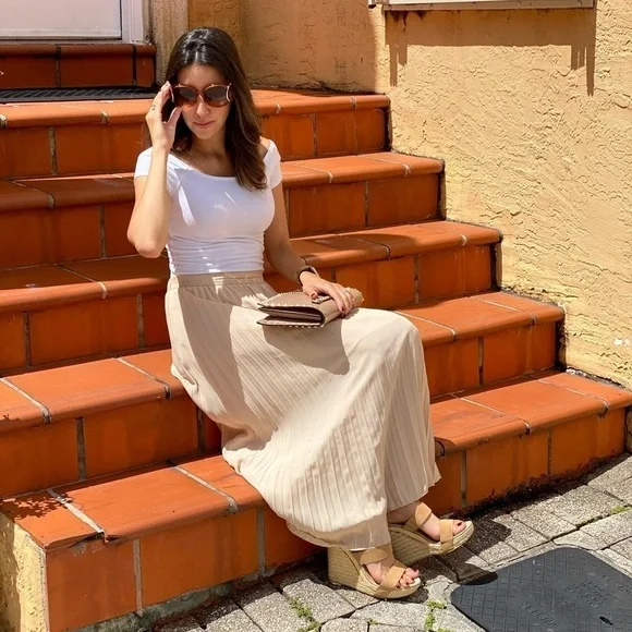 ITOO Nude Beige Pleated Skirt - Picture 7 of 7